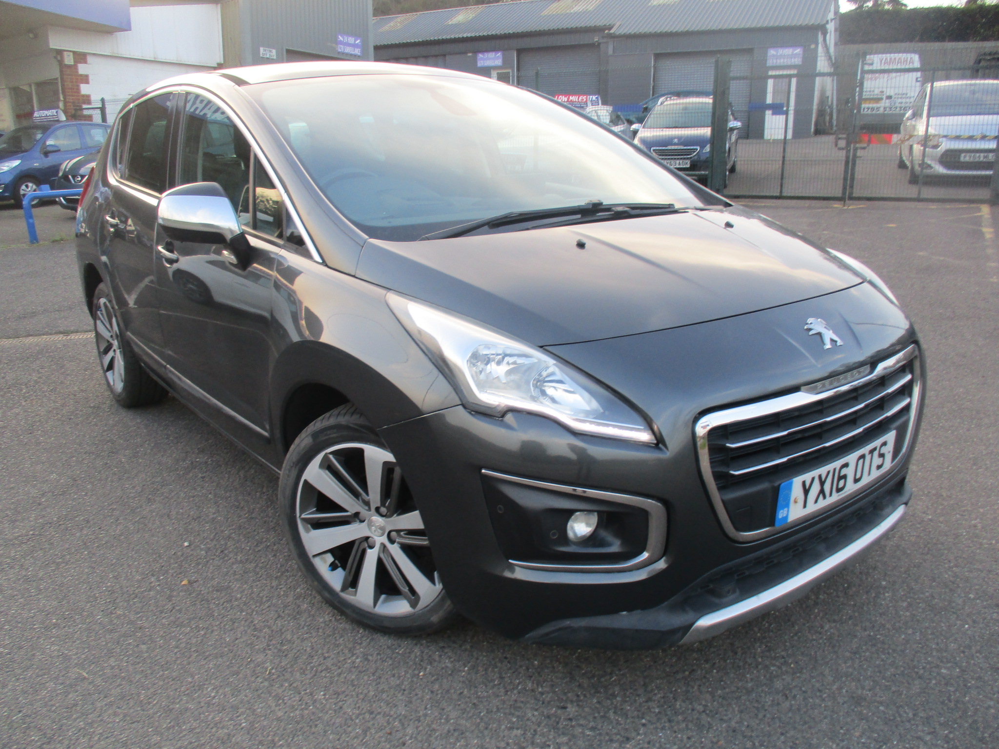 PEUGEOT 3008 1.6 E-HDI ALLURE (TURBO DIESEL) AUTO 2016